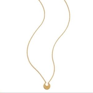 Adjustable gold necklace